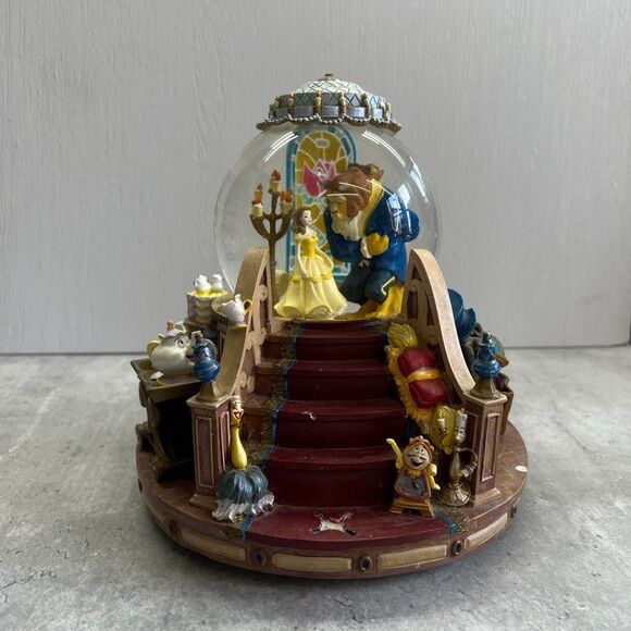 Vintage 1991 Beauty and The Beast Lighted Musical Snow Globe The Enchanted Love - Picture 1 of 13